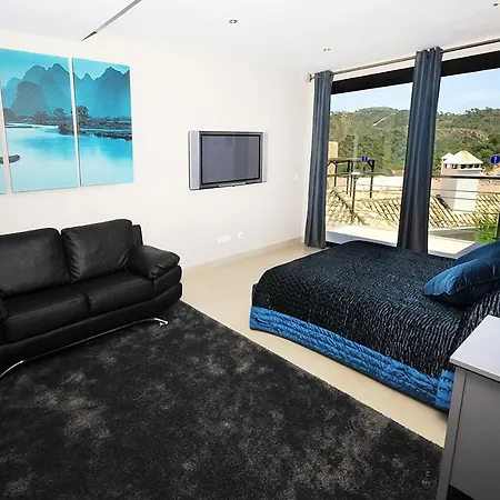 Holiday home Tranquila Luxury 6 Bedroom In